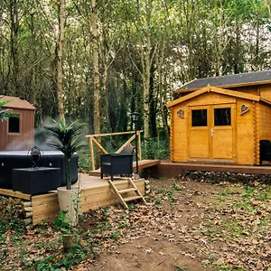 Camping Insolite Avec Escape Game, Saint-Évarzec