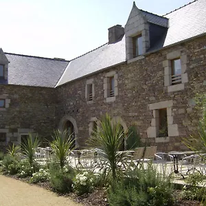 Couette-café Les D'hôtes D'adèle, Quemper-Guézennec